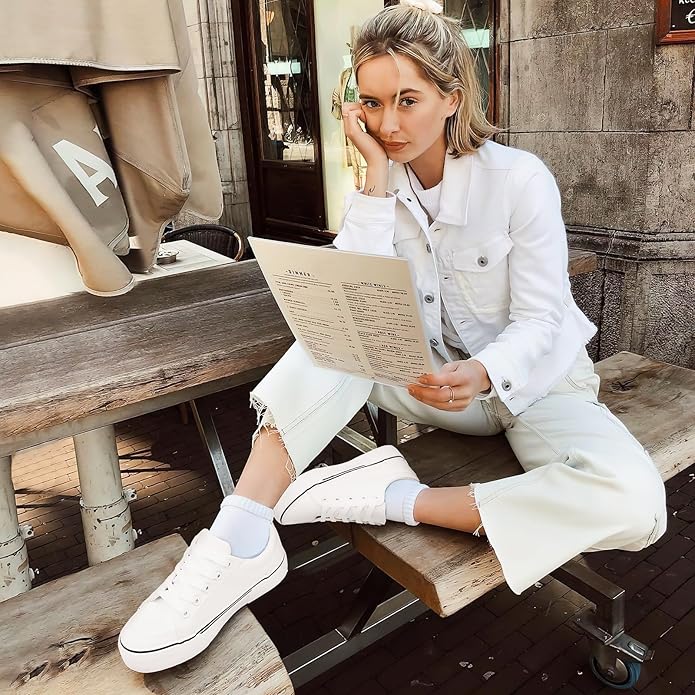 Uoidru Canvas Shoes for Women White Tennis Sneakers Womens Black Shoes Casual Comfortable Low Top Skateboard Fashion Sneakers
